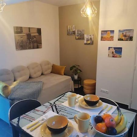 Enjoy Lisboa! - Near Metro Lägenhet Amadora Exteriör bild